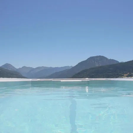 Les Esseroliettes Nature & 住宿加早餐酒店 3*